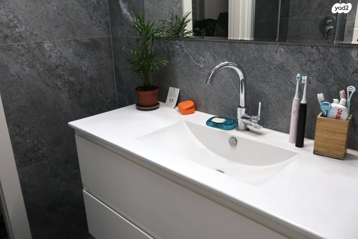 דירה, השדה 7, רמז, מערב ותיק, ראשון לציון