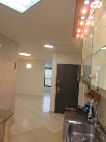 דירה, גרינבוים 17, גבעת הזיתים, פסגת לוד, לוד