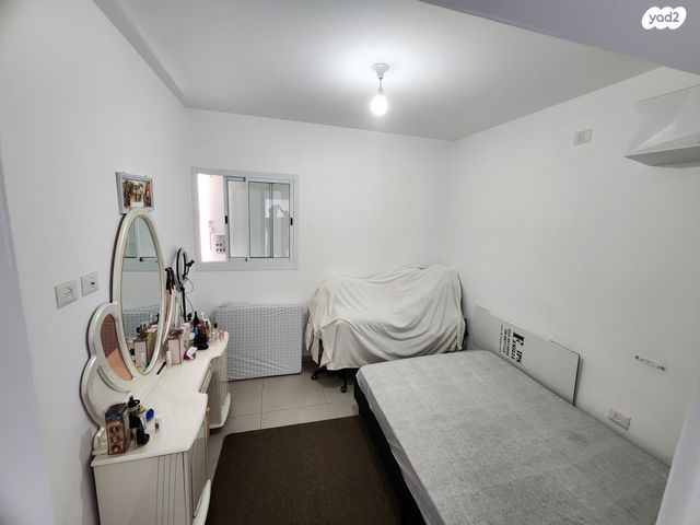 דירה, קרל פופר 13, קרית המדע, נתניה