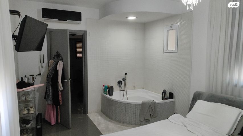 בית פרטי/ קוטג', שייקה אופיר 4, קרית האמנים, מצליח, רמלה