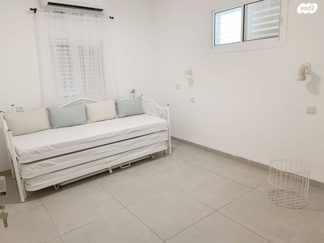 דירה, דגניה 12, שיכון עובדים, טבריה