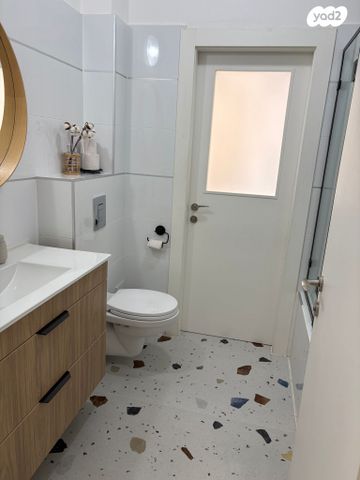 דירה, שדרות עמק חפר 22, שקמים ואגמים, אשקלון