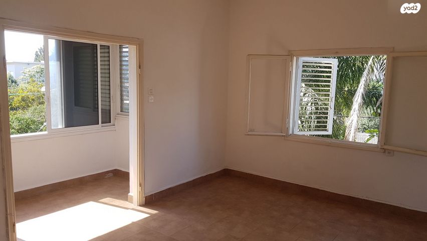 דירה, דוד רמז 36, גני אילן, קרית אונו