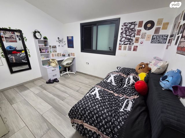 דופלקס, אדמו"רי שאץ 5, קרית ויז'ניץ, בני ברק