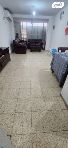 הרמן צבי שפירא 34