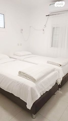 דירה, דגניה 12, שיכון עובדים, טבריה