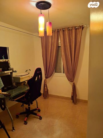 דירה, דוד בן גוריון 256, הראשונים, שלומי