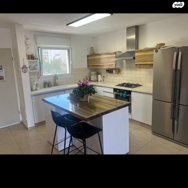 דירה, הרכס 1, נופי סלע, מעלה אדומים