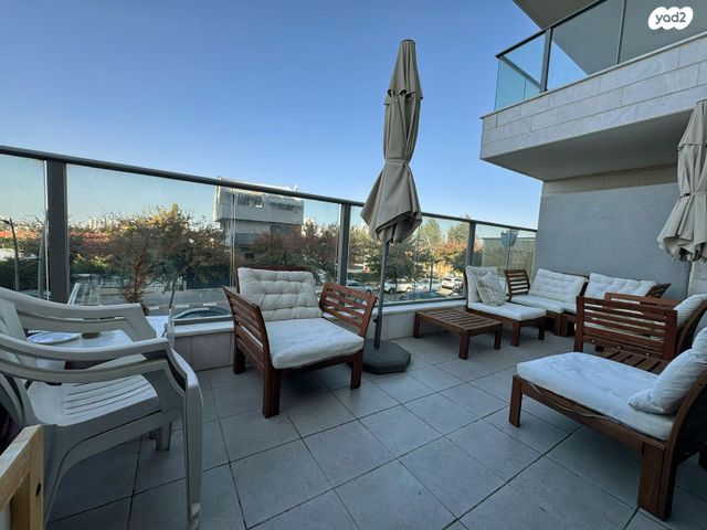 דירה, אריק איינשטיין 16, הרקפות, ראשון לציון