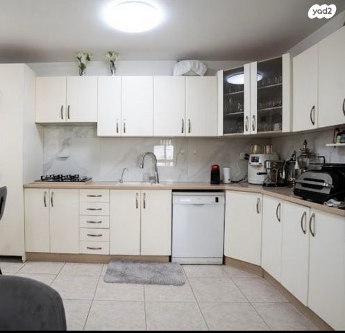 דירה, אדר 11, רובע י"ב, אשדוד