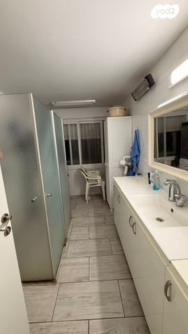 דירה, הוגו מולר 42, בן גוריון, קרית אתא