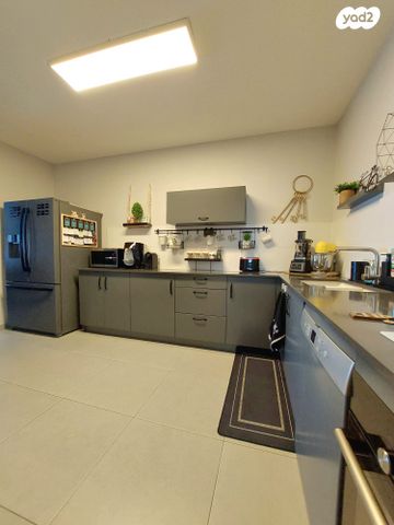 בית פרטי/ קוטג', משה לוי 3, נאות שמיר, רמלה