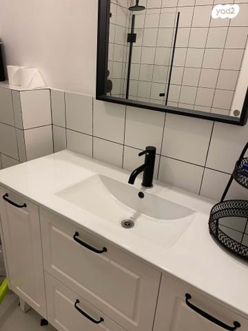 דירת גן, שאול המלך 14, רסקו ג', הוד השרון