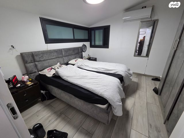 דופלקס, אדמו"רי שאץ 5, קרית ויז'ניץ, בני ברק