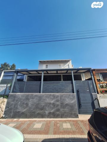 בית פרטי/ קוטג', שדרות גת 11, בני ישראל, קרית גת