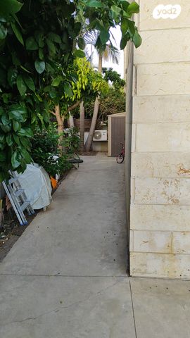 בית פרטי/ קוטג', שייקה אופיר 4, קרית האמנים, מצליח, רמלה