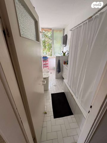 דירה, המגדל 23, גבעת הרמבם, גבעתיים