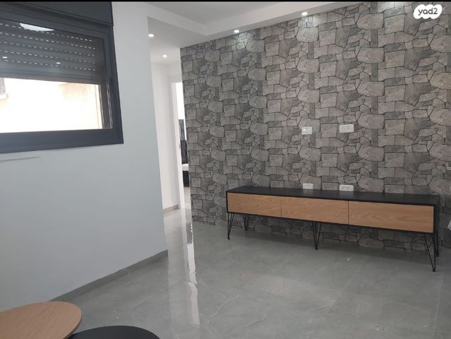 דירה, שדרות יוספטל 109, גבעה א', שביט, קרית אתא