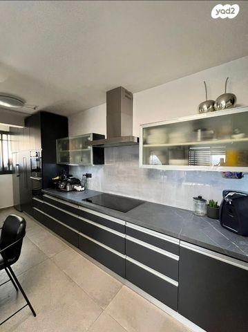 דופלקס, רש"י 6, אלעד, אלעד