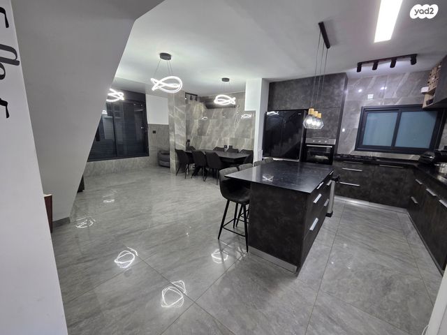 אדמו"רי שאץ 5