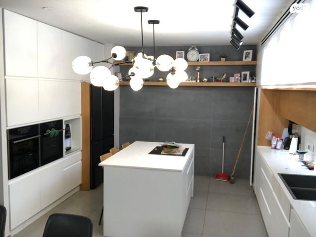 דירה, בעל התניא 10, בעל התניא, לוד