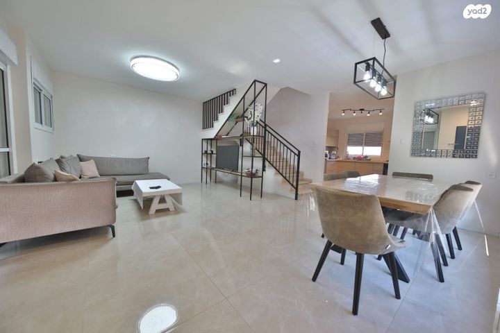 בית פרטי/ קוטג', מרק שאגאל 31, גבעת טל, קרית אתא