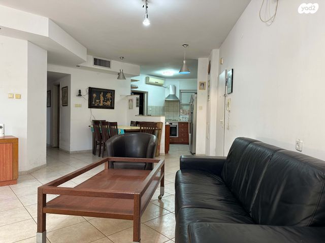 דירת גן, שדרות בן גוריון 17, נווה סביון, אור יהודה