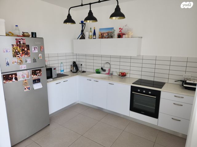 דירה, קרל פופר 13, קרית המדע, נתניה