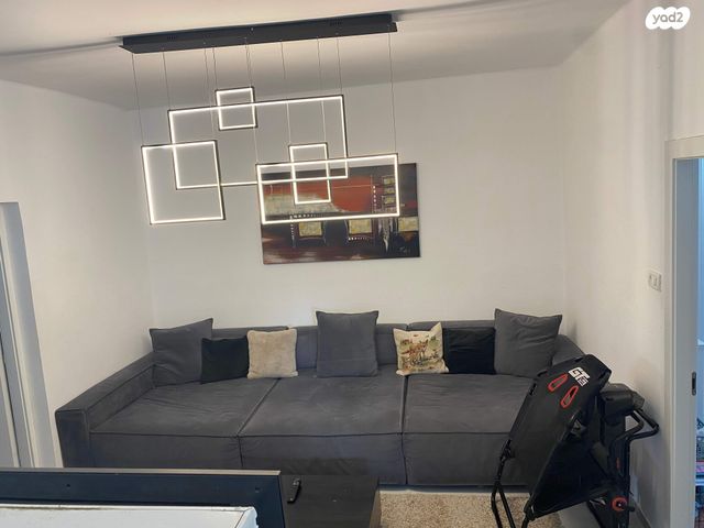 דו משפחתי, עציון 35, שיכון אשר, רעננה