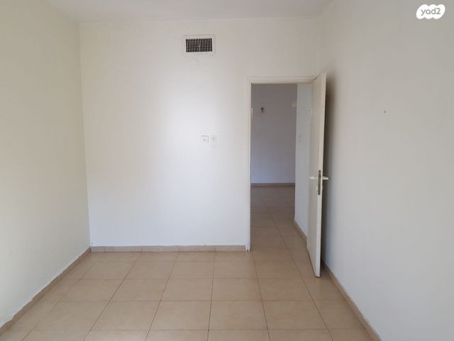 דירה, כנפי נשרים 37, תל יהודה, רמת גן