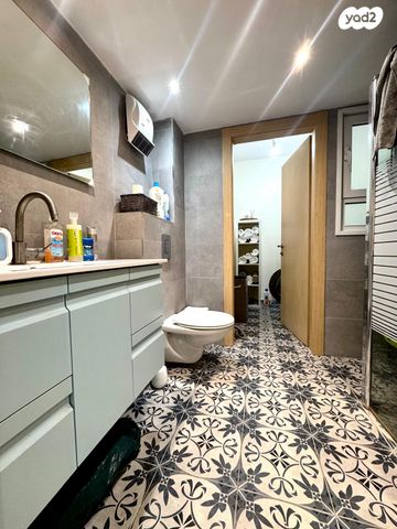 דירה, הקונכייה 16, עיר ימים / הבלוט, אשקלון