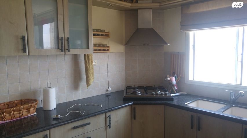 דירה, השומר 43, שיכון עובדים, טבריה