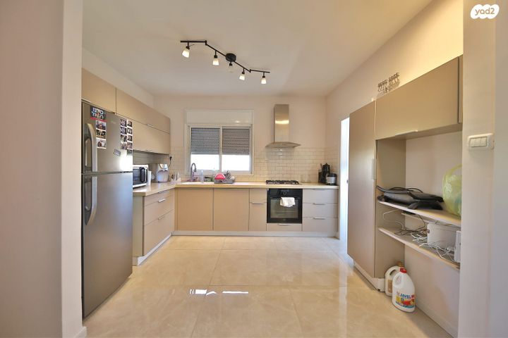 בית פרטי/ קוטג', מרק שאגאל 31, גבעת טל, קרית אתא