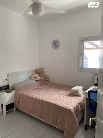 דו משפחתי, עציון 35, שיכון אשר, רעננה