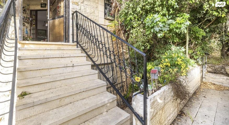 בית פרטי/ קוטג', לבונה 11, קרית יערים, גבעת זאב