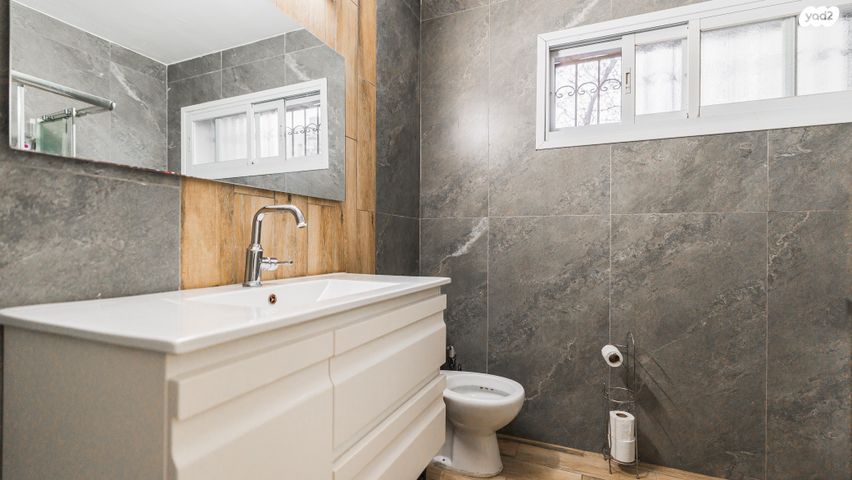 בית פרטי/ קוטג', י.ל. פרץ 18, נווה זאב, נאות אילן, באר שבע