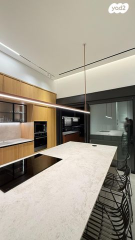 גג/ פנטהאוז, חיים לבב 27, יצחק שמיר, נהריה