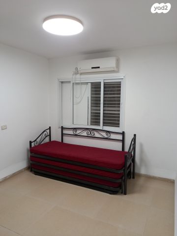 דירה, שז"ר 1, שיכון ד, טבריה