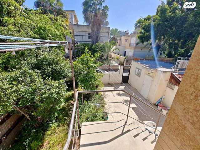 דירת גן, הרבי מויטבסק 4, צהלון, שיכוני חסכון, תל אביב יפו