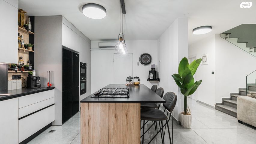 בית פרטי/ קוטג', י.ל. פרץ 18, נווה זאב, נאות אילן, באר שבע