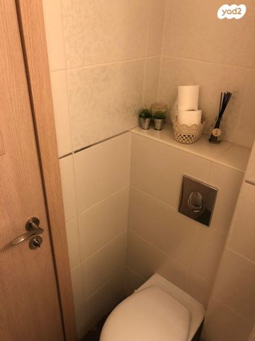 דירה, יצחק בן צבי 9, מרכז אזרחי, באר שבע