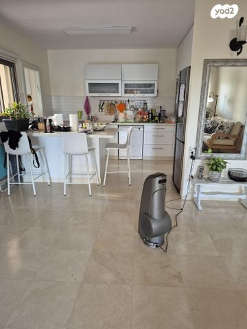 דירה, חובבי ציון 9, שכונת האוצר, חדרה