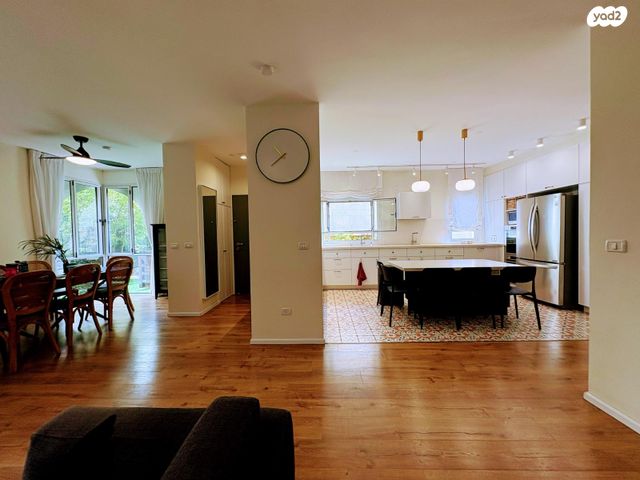 דירת גן, גלעד 34, פדואל, פדואל