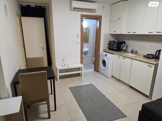 יחידת דיור, דוד רחל שרעבי 8, נווה אליעזר וכפר שלם מזרח, תל אביב יפו