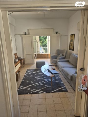 ברודצקי אשר 1