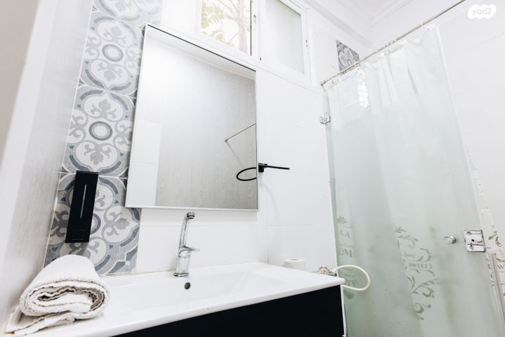 דירת גן, הירקון 25, כרם התימנים, תל אביב יפו