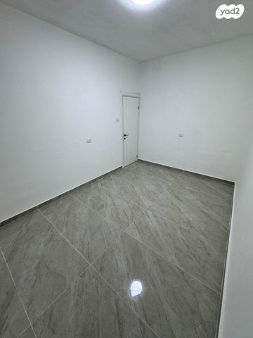 דירה, דרך עכו חיפה 221, אביבים, קרית מוצקין