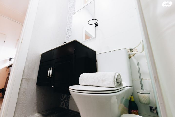 דירת גן, הירקון 25, כרם התימנים, תל אביב יפו