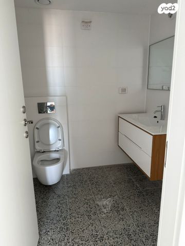 דירה, יעקב פיכמן 5, קרית אילון, חולון