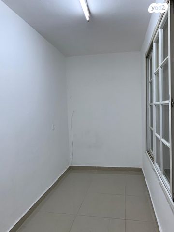 דירה, מוריה 48, שכונה א', באר שבע